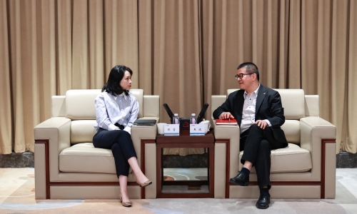 招商银行荆门分行行长王波莅临征途国际官网调研