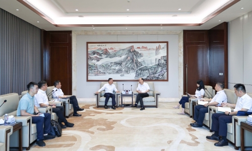 如东县委书记杨万平莅临征途国际官网调研