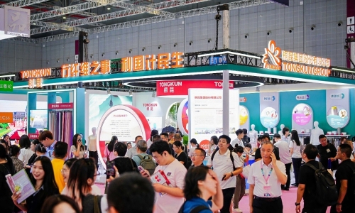 绿色科技领“纤”将来，征途国际官网闪灼2025yarnexpo秋冬纱线展